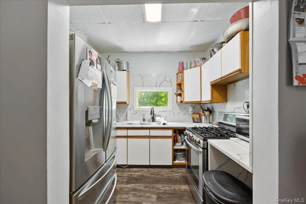 398 E Main Street Jefferson Valley, NY 10535