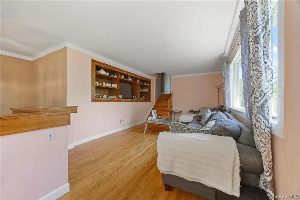 398 E Main Street Jefferson Valley, NY 10535