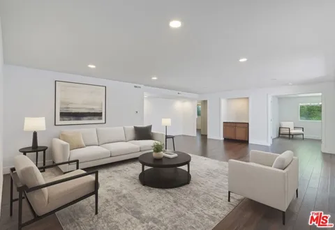 603 Doheny Drive #2B
