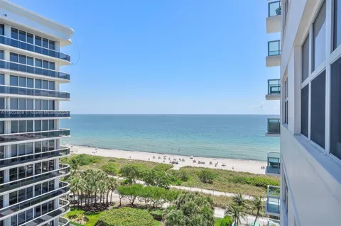 9511 Collins Ave #1002