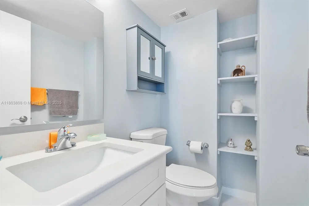 9511 Collins Ave #1002 Surfside, FL 33154