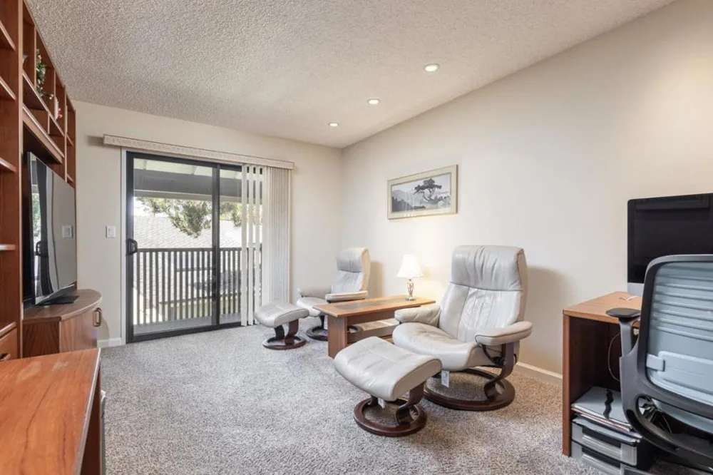 1360 Josselyn Canyon Road #40 Monterey, CA 93940