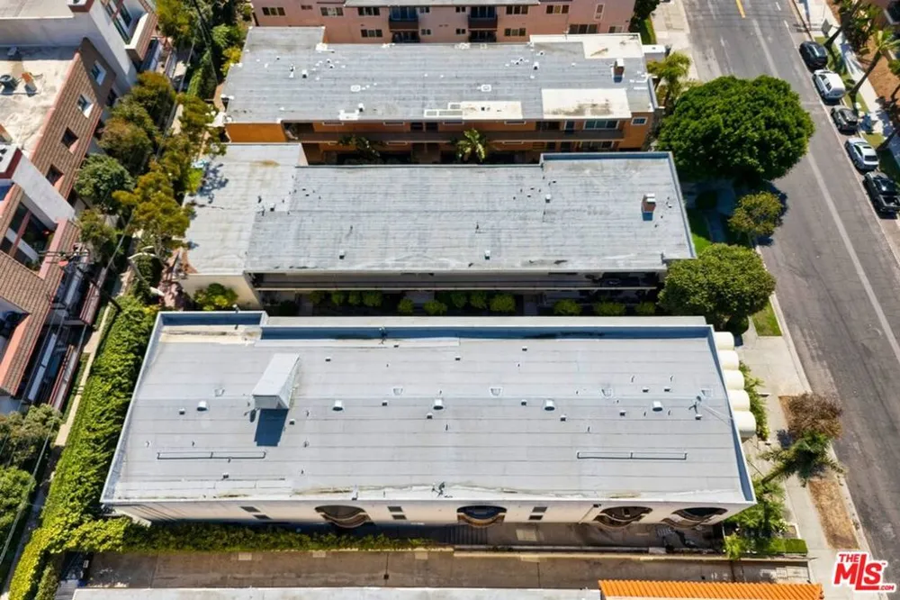 8346 Manitoba Street #11 Playa del Rey, CA 90293
