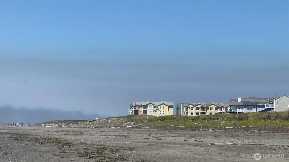 615 Dune Crest Loop Westport, WA 98595