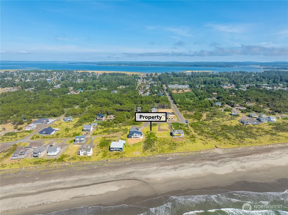 615 Dune Crest Loop Westport, WA 98595