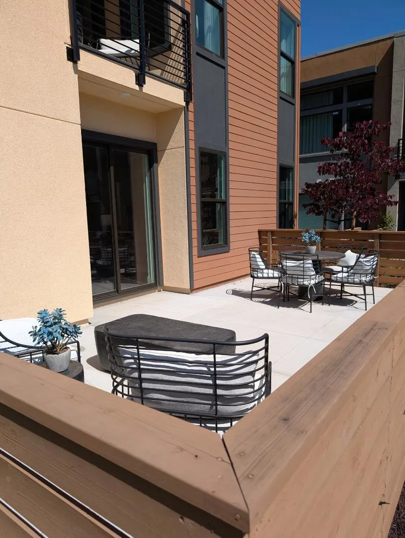 11210 Cottonwood Place #35-08 Plan 4 Saratoga, CA 95070