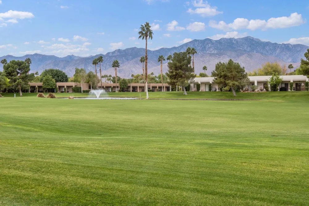 28827 Isleta Court Cathedral City, CA 92234
