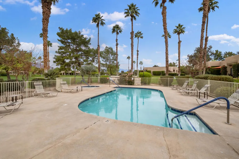 28827 Isleta Court Cathedral City, CA 92234