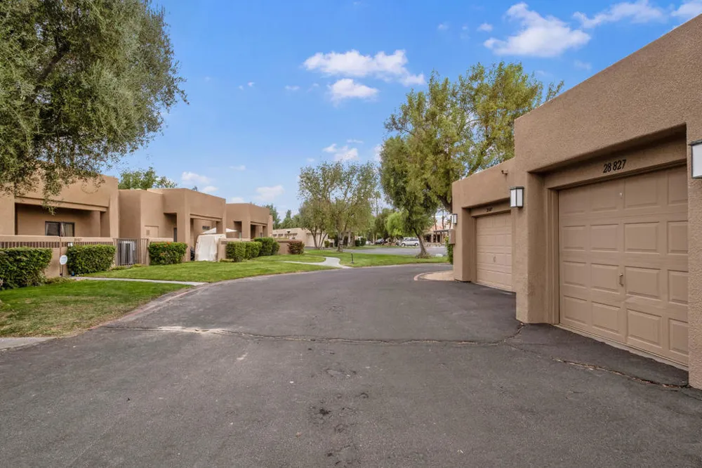 28827 Isleta Court Cathedral City, CA 92234