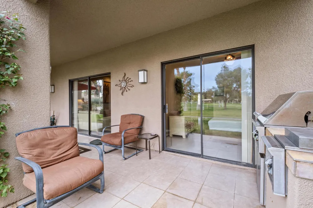 28827 Isleta Court Cathedral City, CA 92234
