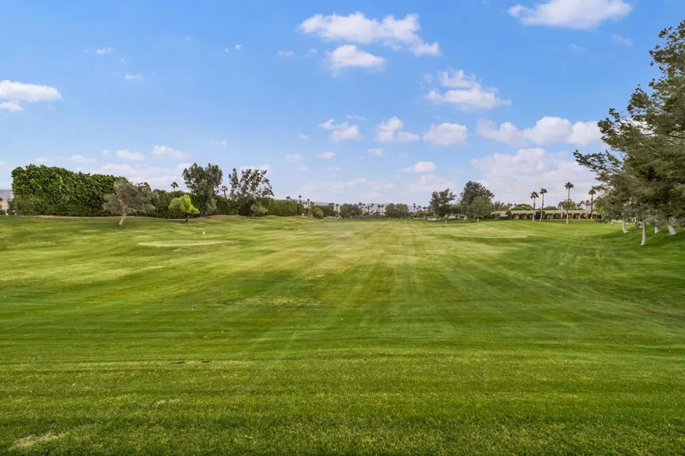 28827 Isleta Court Cathedral City, CA 92234