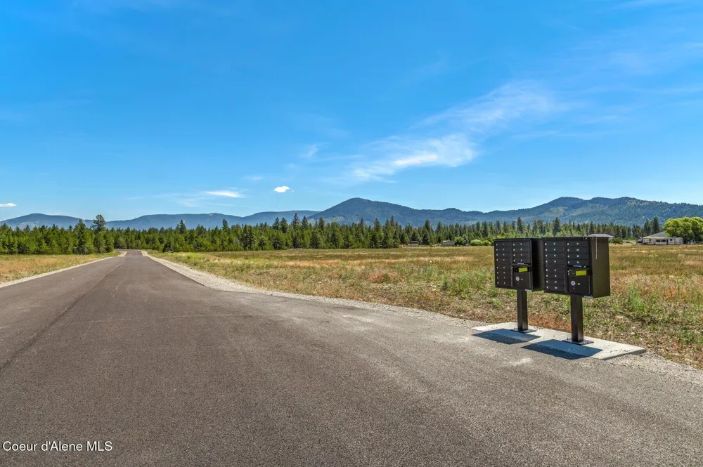 Lot 9 Dawson Lp Athol, ID 83801