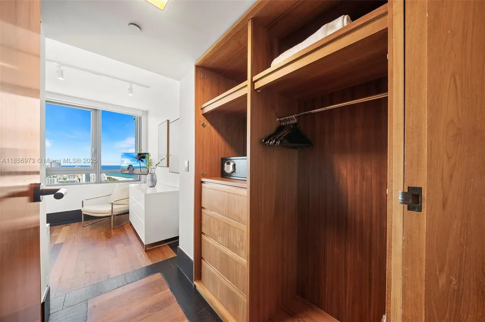 101 20th St #3803 Miami Beach, FL 33139