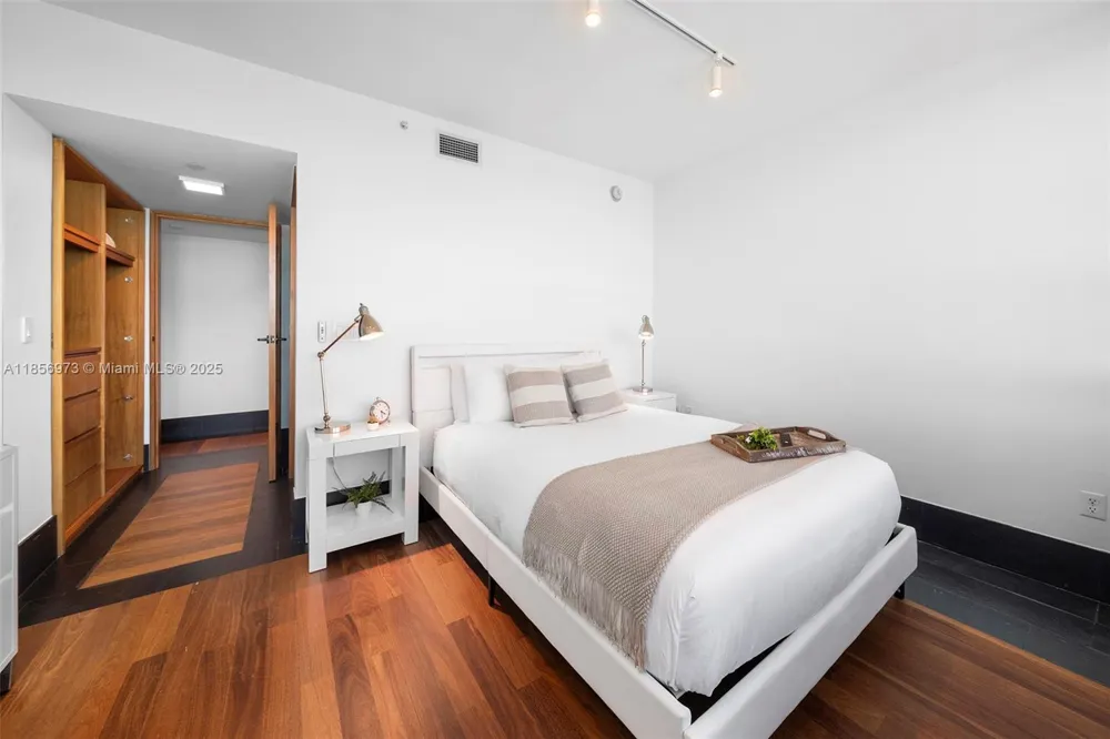 101 20th St #3803 Miami Beach, FL 33139