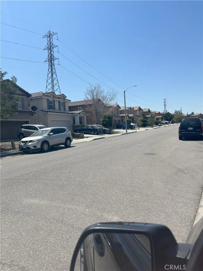 15165 Bluffside Lane Victorville, CA 92394