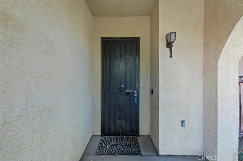 15165 Bluffside Lane Victorville, CA 92394