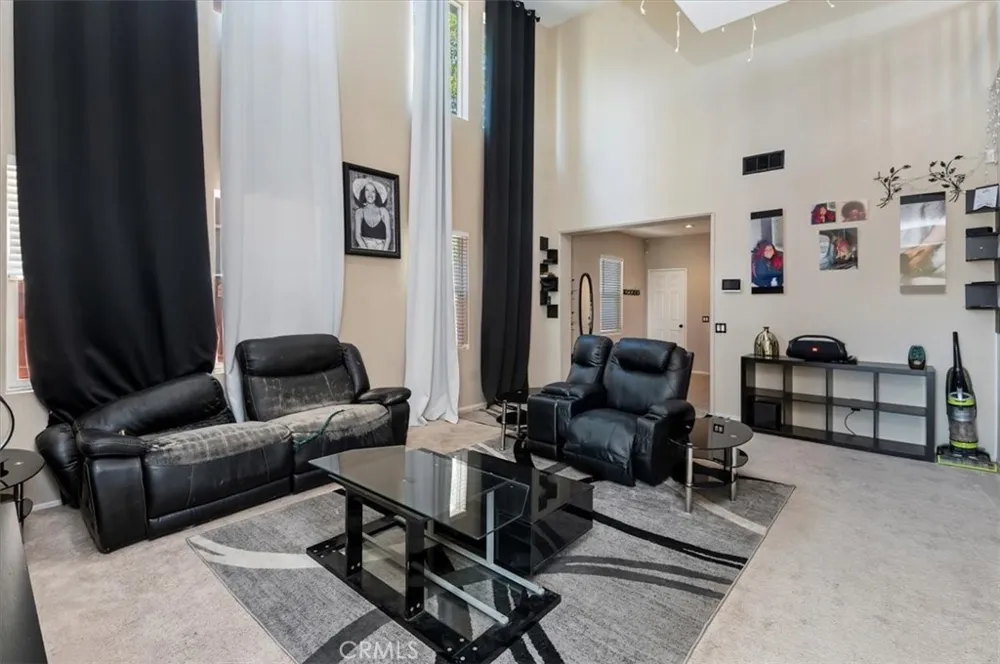 15165 Bluffside Lane Victorville, CA 92394