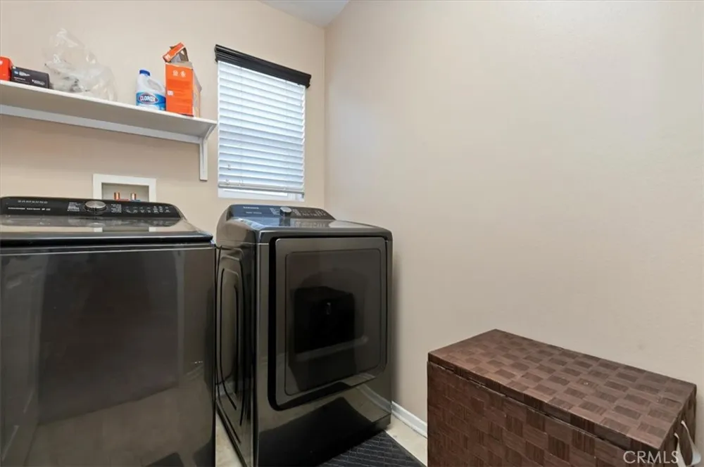 15165 Bluffside Lane Victorville, CA 92394