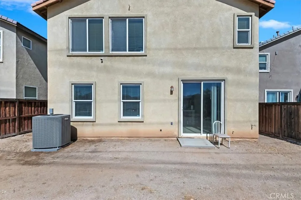 15165 Bluffside Lane Victorville, CA 92394