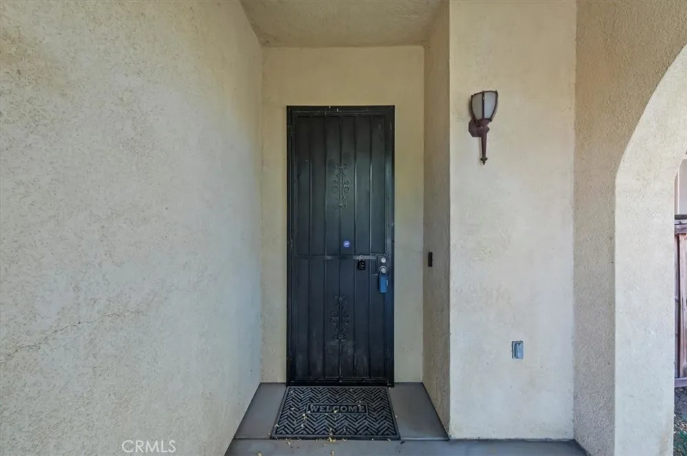 15165 Bluffside Lane Victorville, CA 92394