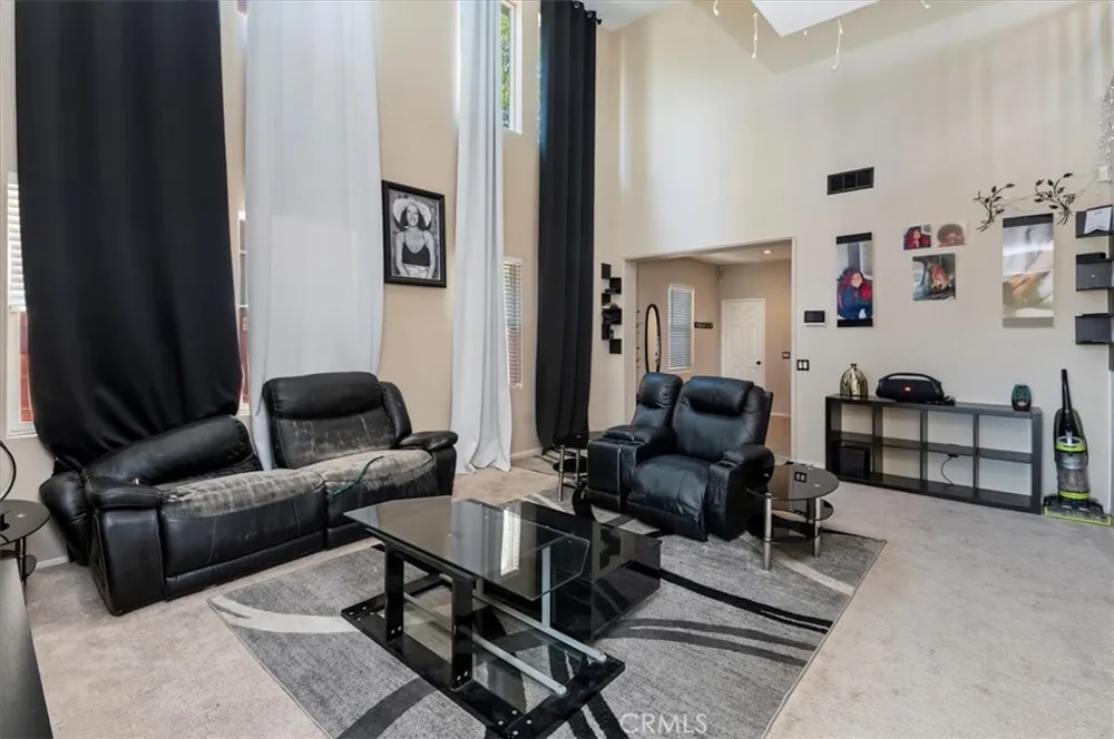 15165 Bluffside Lane Victorville, CA 92394