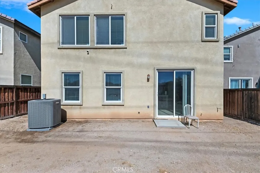 15165 Bluffside Lane Victorville, CA 92394
