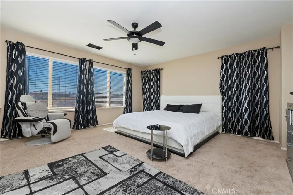 15165 Bluffside Lane Victorville, CA 92394