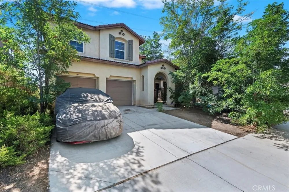 15165 Bluffside Lane Victorville, CA 92394