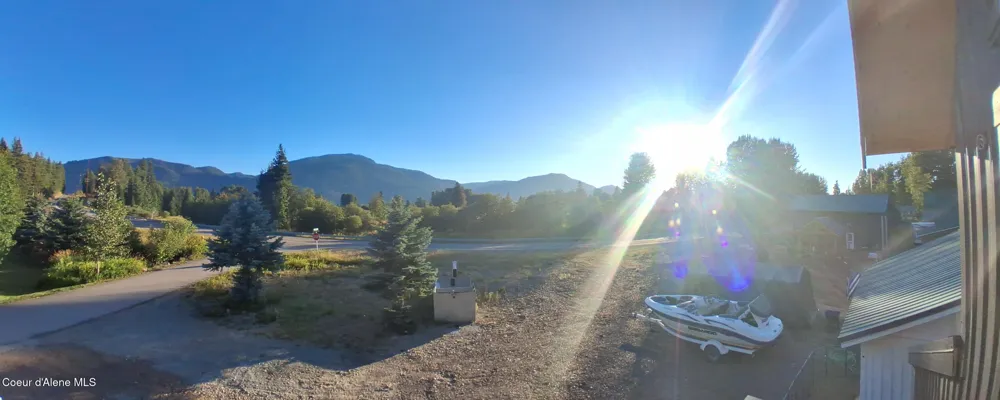 16 Elk Horn Clark Fork, ID 83811