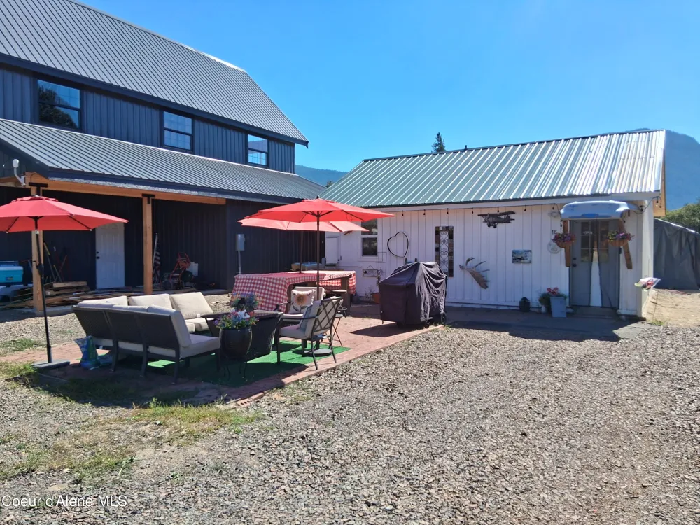 16 Elk Horn Clark Fork, ID 83811