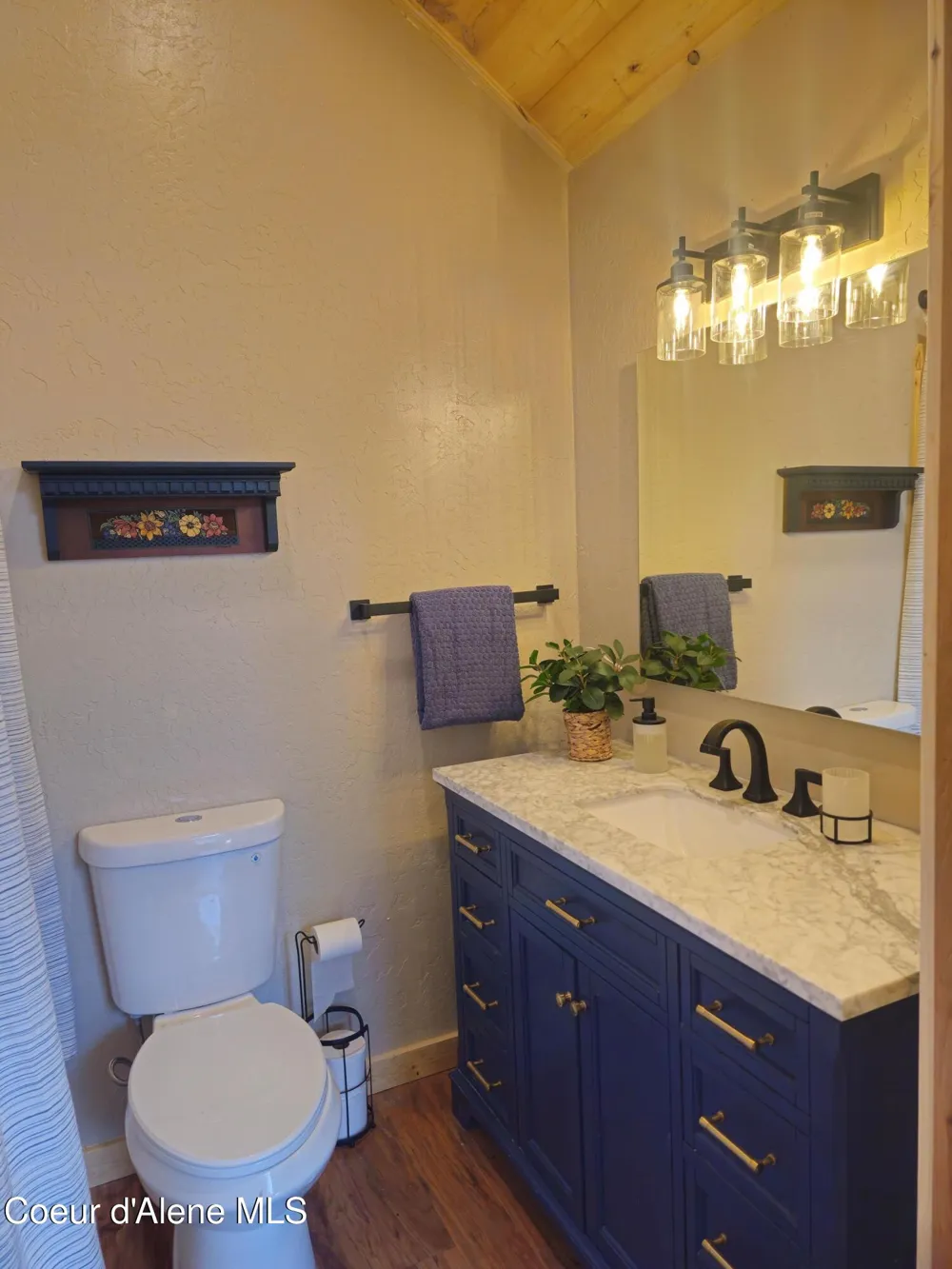 16 Elk Horn Clark Fork, ID 83811