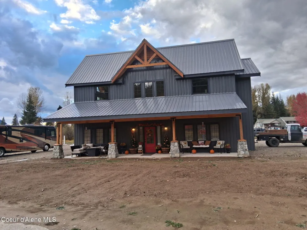 16 Elk Horn Clark Fork, ID 83811