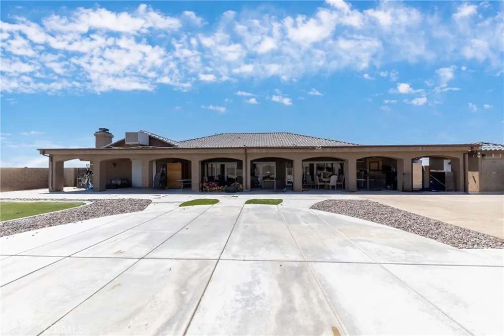 24625 Ledbury Road Oro Grande, CA 92368