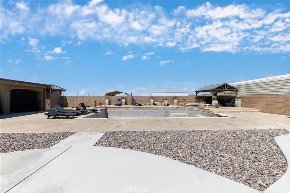 24625 Ledbury Road Oro Grande, CA 92368