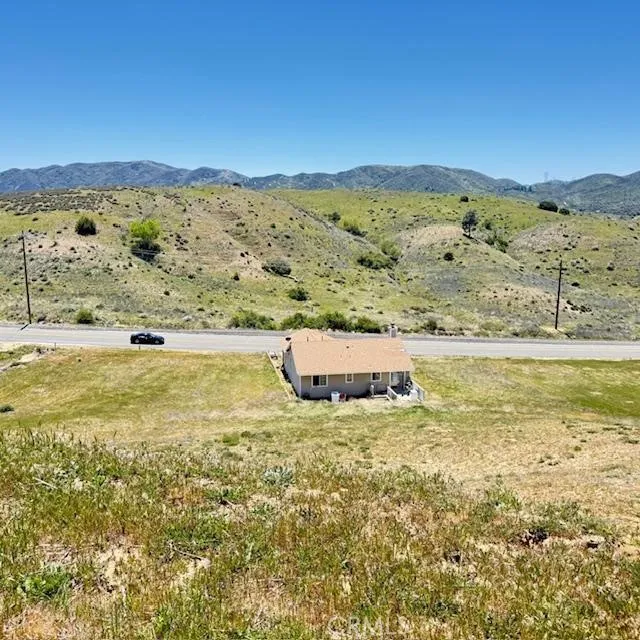 1 Johnson Road Lake Elizabeth, CA 93532
