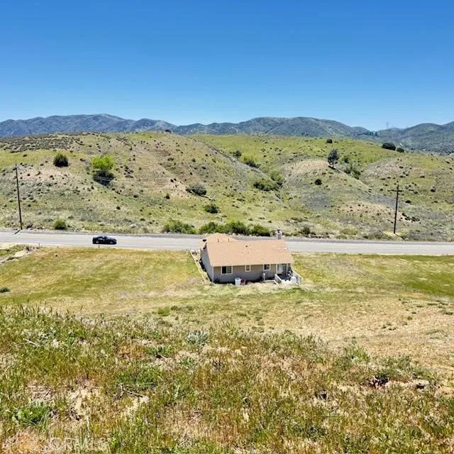 1 Johnson Road Lake Elizabeth, CA 93532