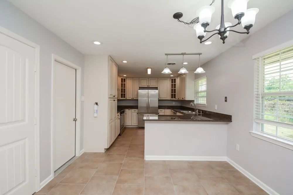 3323 Westview Street Shoreacres, TX 77571