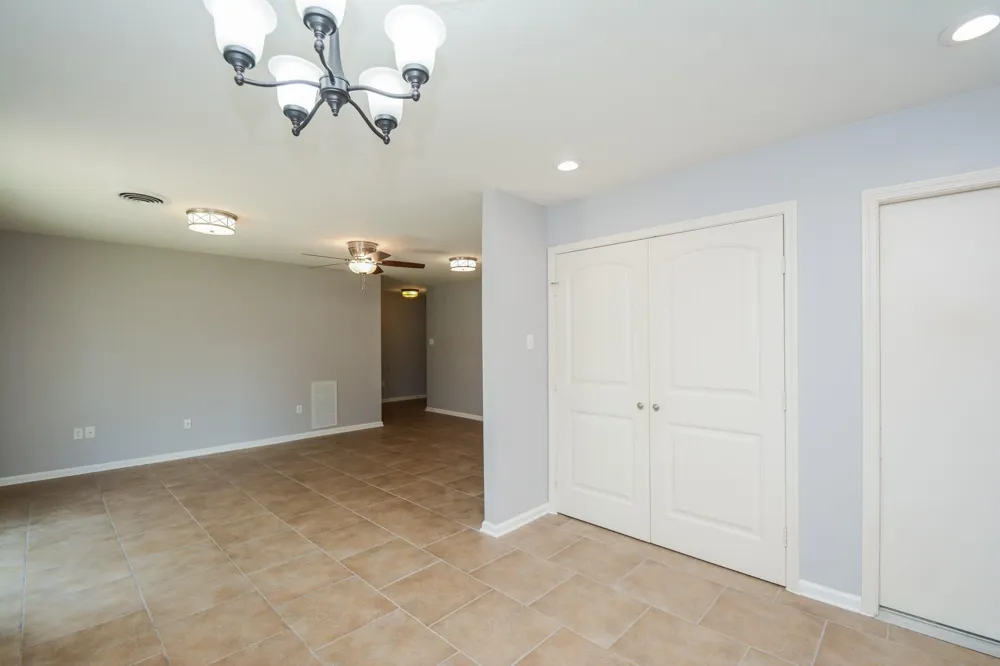 3323 Westview Street Shoreacres, TX 77571