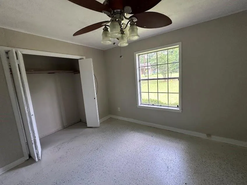 2704 Park Drive Marshall, TX 75670