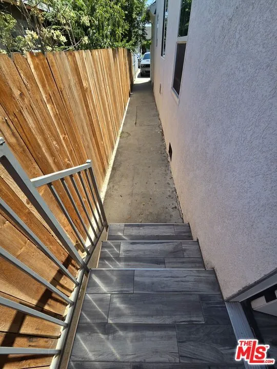 817 W 101st Street Los Angeles, CA 90044