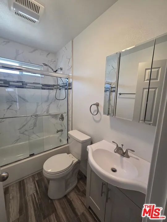 817 W 101st Street Los Angeles, CA 90044