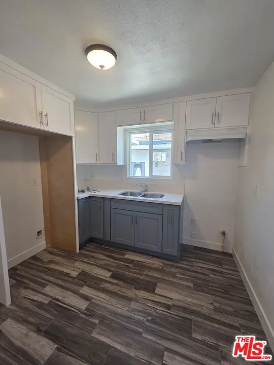 817 W 101st Street Los Angeles, CA 90044