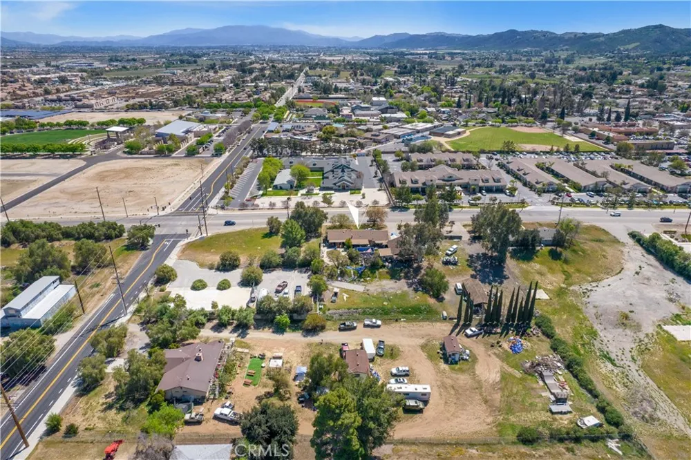 24585 Adams Avenue Murrieta, CA 92562