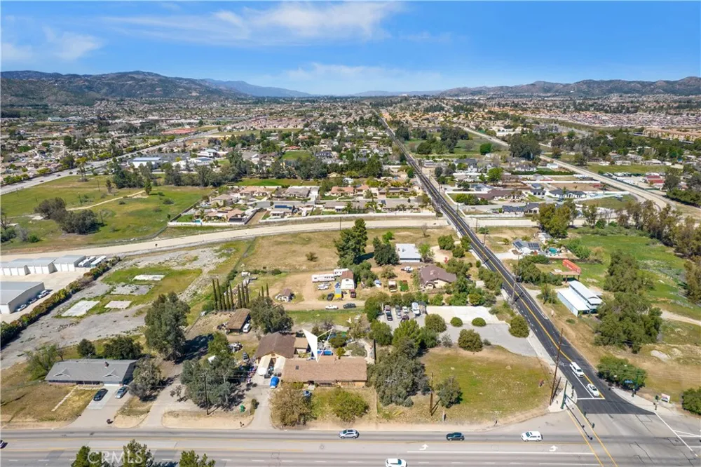 24585 Adams Avenue Murrieta, CA 92562
