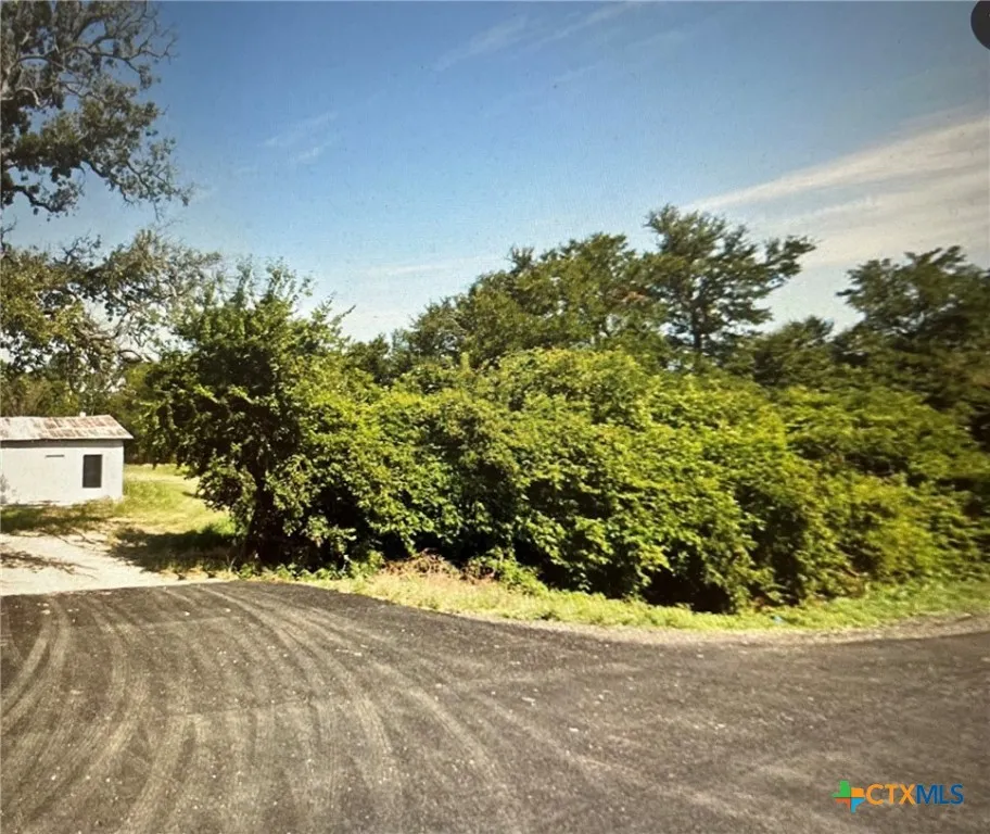 3004 Travis Avenue Cameron, TX 76520
