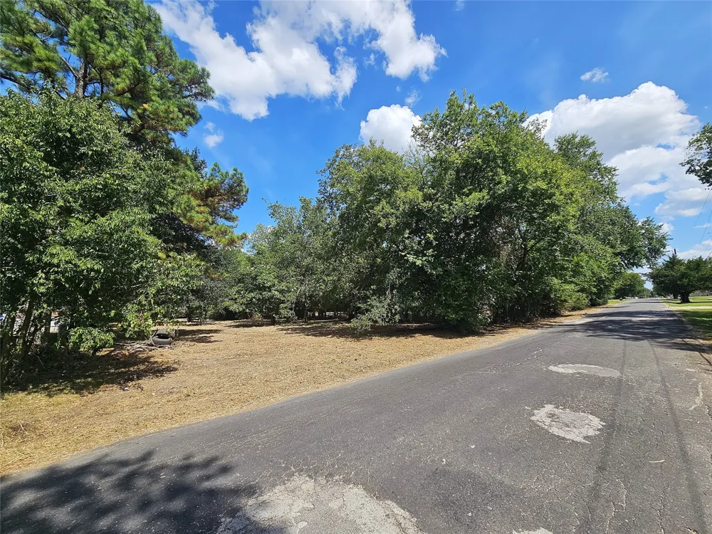 1 Henderson Boulevard Groesbeck, TX 76642