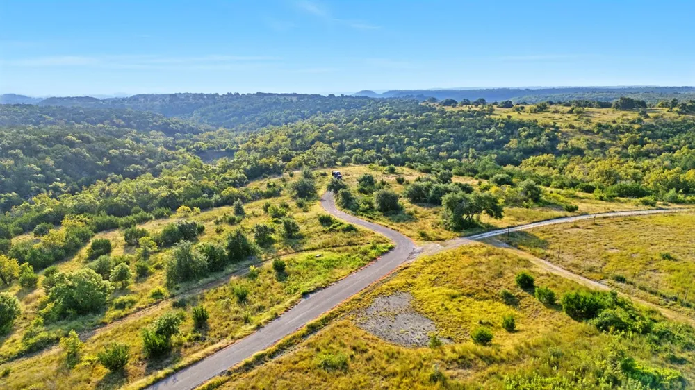 753 W Sunset Drive Johnson City, TX 78636