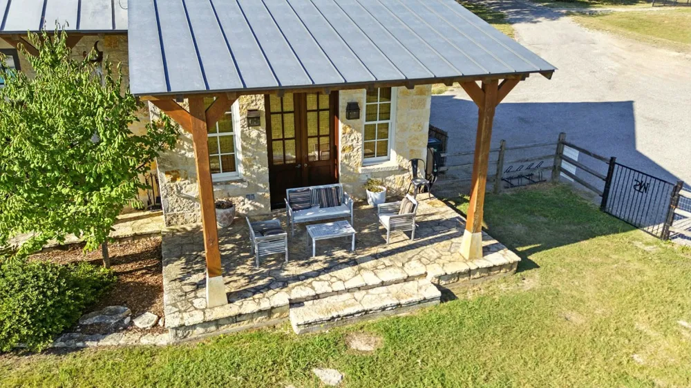 753 W Sunset Drive Johnson City, TX 78636