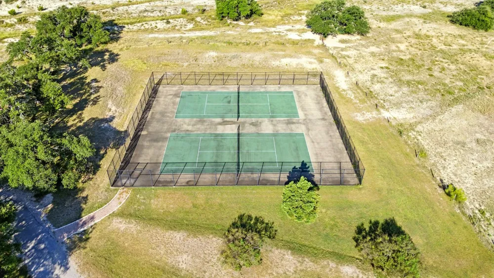 753 W Sunset Drive Johnson City, TX 78636