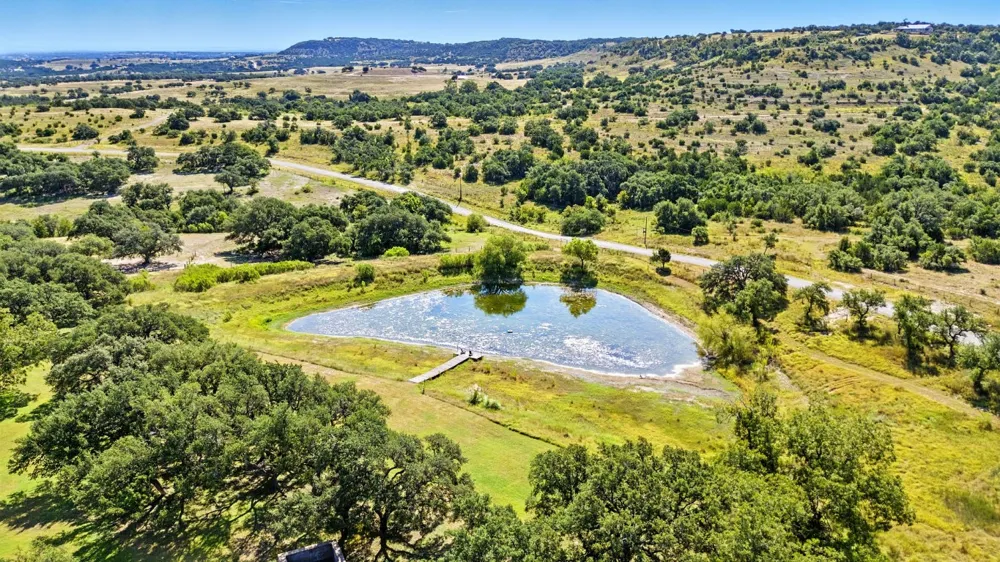 753 W Sunset Drive Johnson City, TX 78636